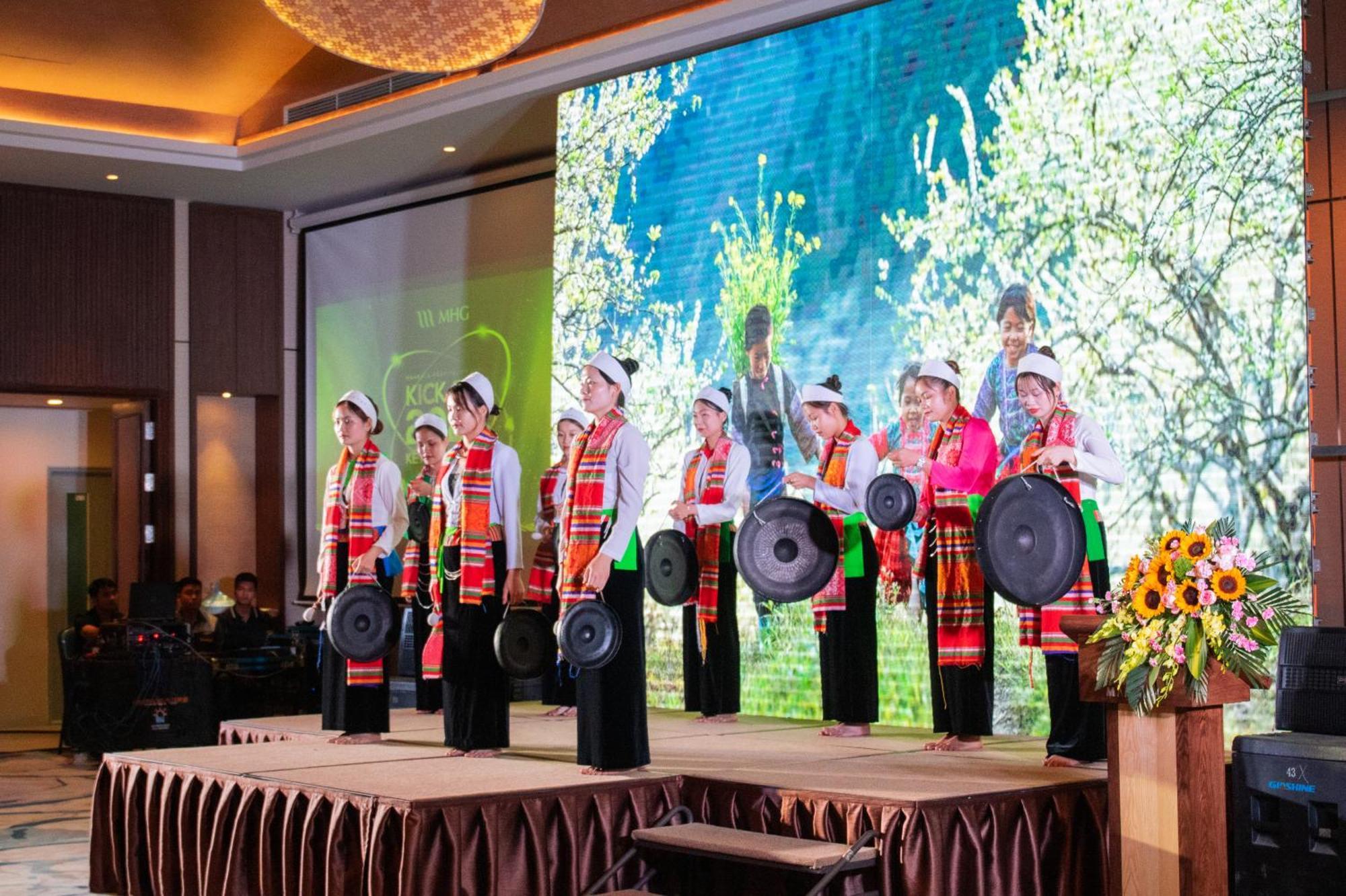 Mandala Retreats Kim Boi Hotell Hòa Bình Eksteriør bilde